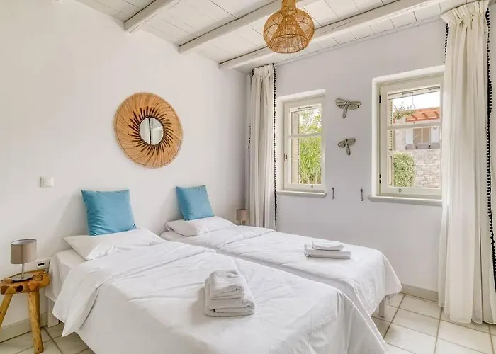 Vino - Cycladic Calm Isterni (Paros)